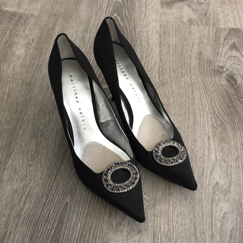 Martinez Valero  size 9 black party shoes heels sparkly rhinestone fancy